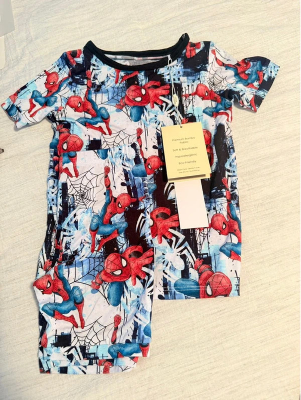Little snuggles bamboo spider man two piece pajamas nwt